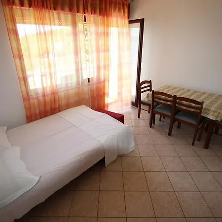 Stipe Apartment Lokva Rogoznica